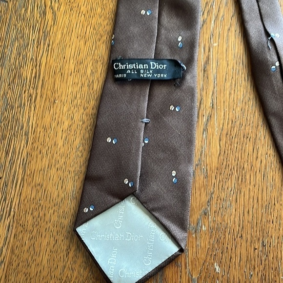 Christian Dior 100% Brown silk tie - Picture 5 of 7
